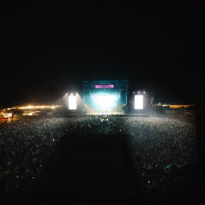 SUDOESTE - Golden Circle & VIP Area + stage signage